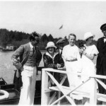 Douglas Fairbanks och Mary Pickford på Charlie Magnussons brygga på Skarpö 1924.